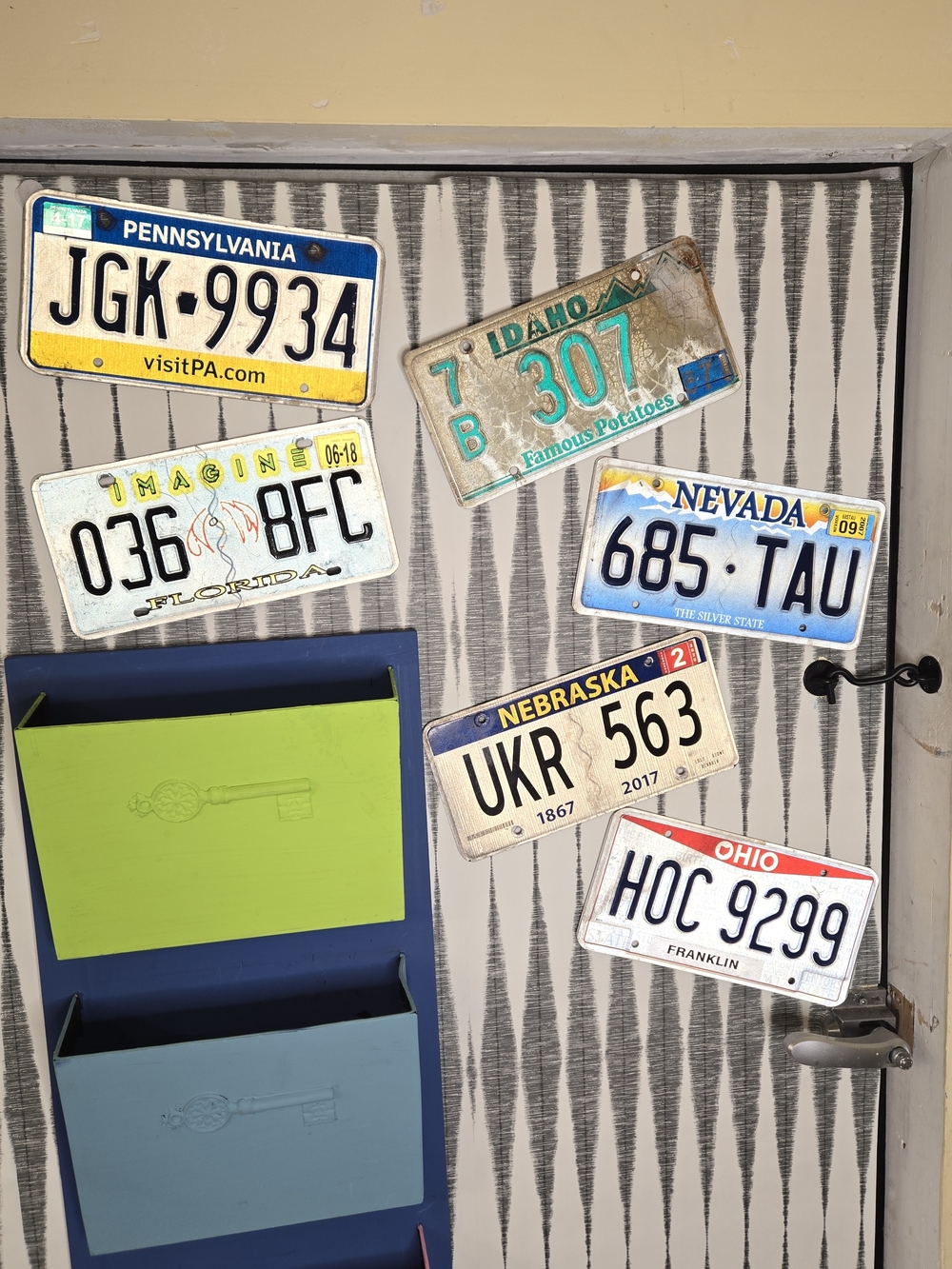 Set of 6 Authentic State License Plates – PA, FL, ID, NV, NE, OH